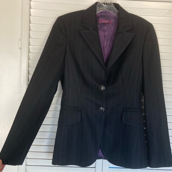 Escada Black Pinstripe 2 button Wool Blazer Jacket Sz 34 4 Excellent! - Picture 10 of 10